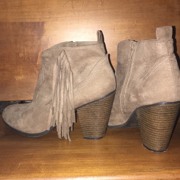 Fringe Booties - Picture 6 of 6